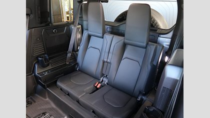 Defender 110 47