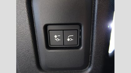 Defender 110 69