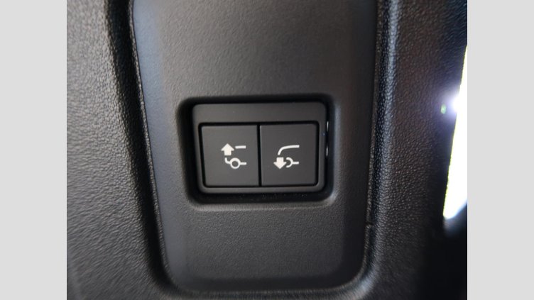 2024 認定中古車 Land Rover Defender 110 アイガーグレイ D300 AWD（AT） X-DYNAMIC HSE