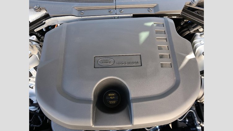 2025 認定中古車 Land Rover Defender 90 Fuji White 3.0 litre i6D ９０Ｘ－ダイナミックＨＳＥ Ｄ３５０ エアサスペンション装着車