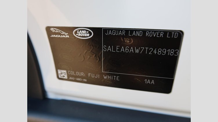 2025 認定中古車 Land Rover Defender 90 Fuji White 3.0 litre i6D ９０Ｘ－ダイナミックＨＳＥ Ｄ３５０ エアサスペンション装着車