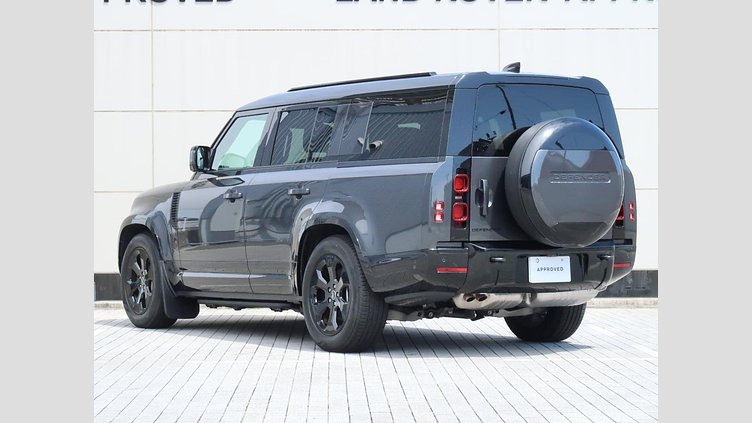 2025 認定中古車 Land Rover Defender 130 カルパチアングレイ D350 ディーゼルマイルドハイブリッド X-Dynamic SE