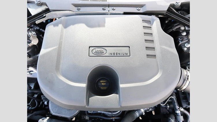 2025 認定中古車 Land Rover Defender 130 カルパチアングレイ D350 ディーゼルマイルドハイブリッド X-Dynamic SE