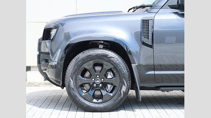 Defender 130 51