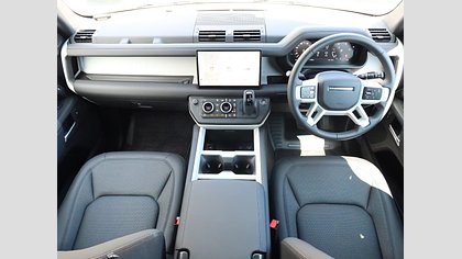 Defender 130 64