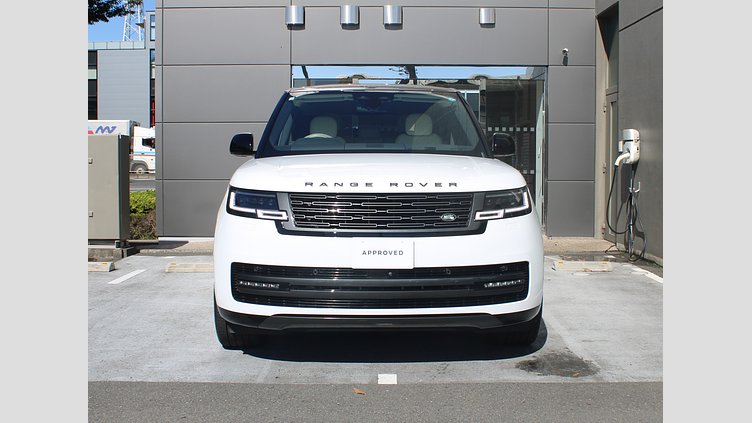 2025 認定中古車 Land Rover Range Rover Fuji White 3.0 litre i6D SE3.0L D350 SWB 4WD