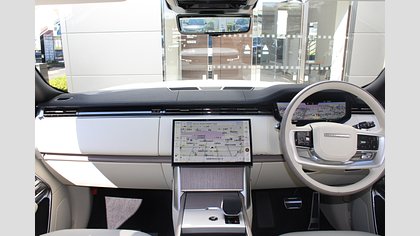 Range Rover 6