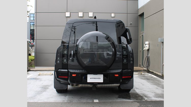 2025 認定中古車 Land Rover Defender 110 Carpathian Grey 3.0 litre i6D 130 X 3.0L D350 4WD　8人
