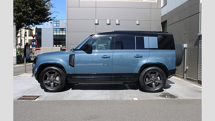 Defender 110 3