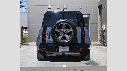 Defender 110 5