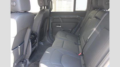 Defender 110 9