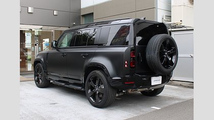 Defender 110 4