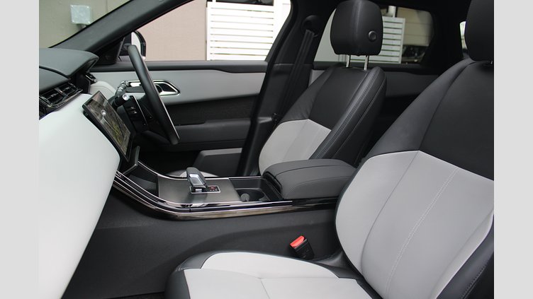2023 認定中古車 Land Rover Range Rover Velar オストゥーニパールホワイト D200マイルドハイブリッド（ディーゼル） Standard Wheelbase Dynamic SE