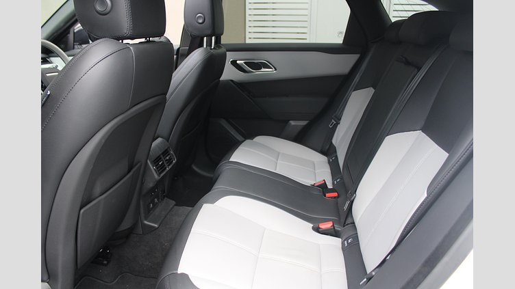 2023 認定中古車 Land Rover Range Rover Velar オストゥーニパールホワイト D200マイルドハイブリッド（ディーゼル） Standard Wheelbase Dynamic SE