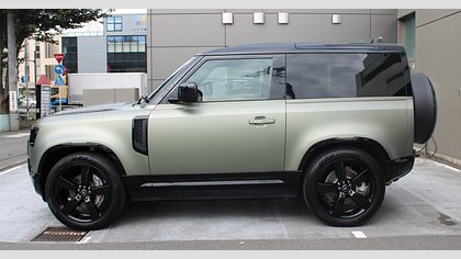 Defender 90 3