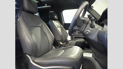 Defender 90 21