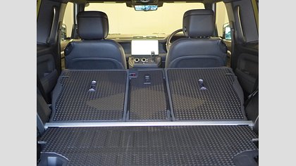 Defender 90 70
