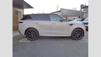 Range Rover Sport 7