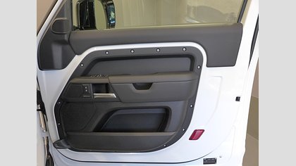 Defender 90 15