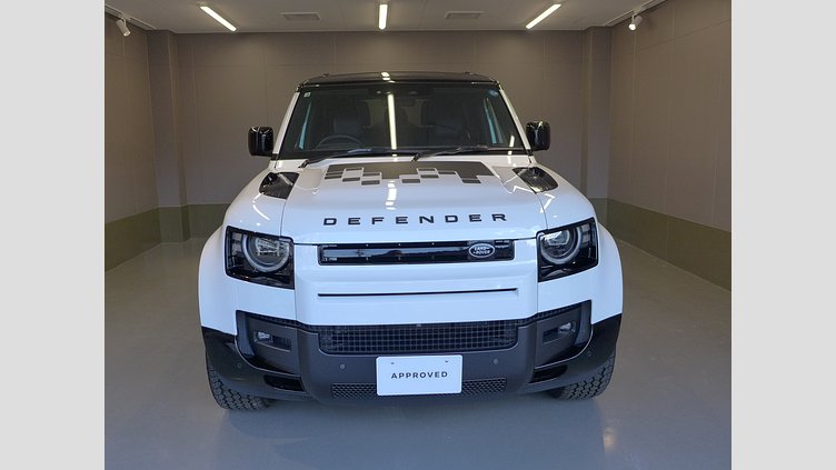2025 認定中古車 Land Rover Defender 90 フジホワイト D350 ディーゼルマイルドハイブリッド X-Dynamic HSE