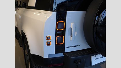 Defender 90 66