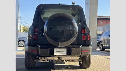 Defender 110 7