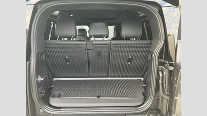 Defender 90 24
