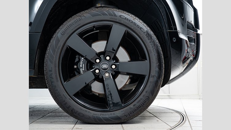 2023 認定中古車 Land Rover Defender 110 サントリーニブラック P525 AWD (AT) P525