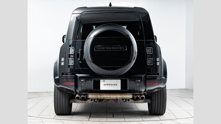 2023 認定中古車 Land Rover Defender 110 サントリーニブラック P525 AWD (AT) P525