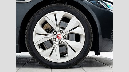 XE 8