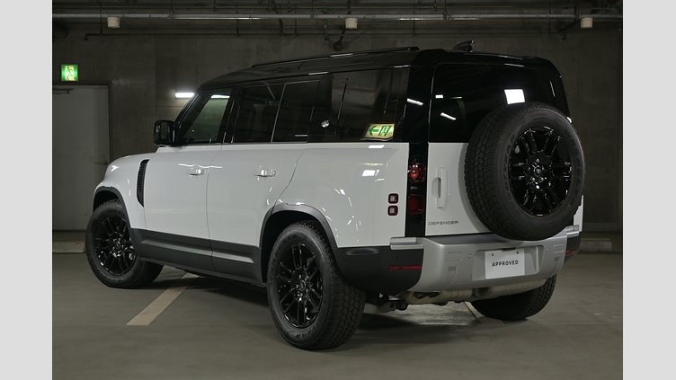 2023 認定中古車 Land Rover Defender 110 フジホワイト D300 AWD（AT） S