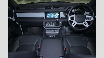Defender 110 3