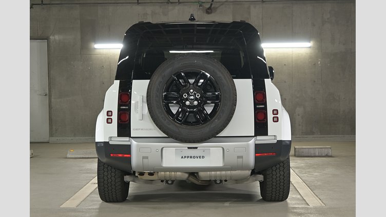 2023 認定中古車 Land Rover Defender 110 フジホワイト D300 AWD（AT） S