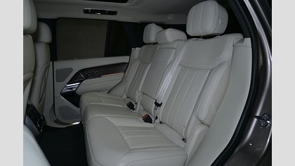 Range Rover 4