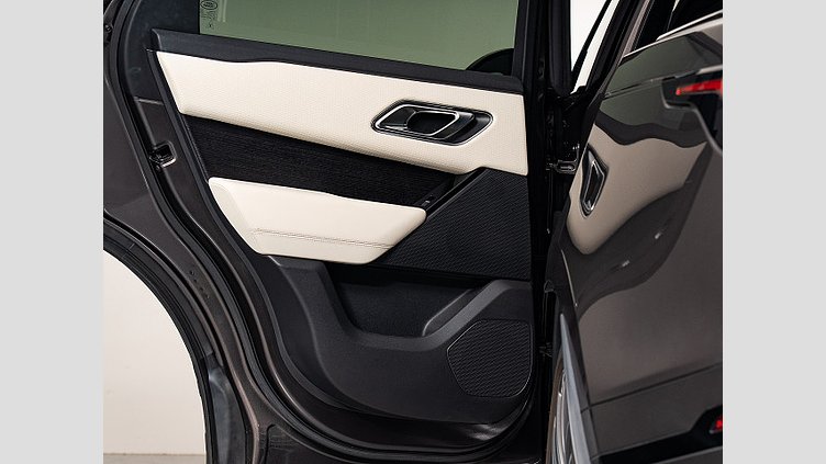 2022 認定中古車 Land Rover Range Rover Velar Charente Grey 2.0 litre i4P オーリックエディション