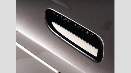 Range Rover Velar 66