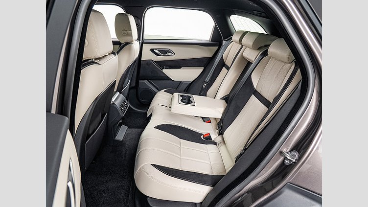 2022 認定中古車 Land Rover Range Rover Velar Charente Grey 2.0 litre i4P オーリックエディション