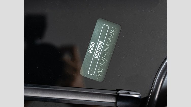 2022 認定中古車 Land Rover Range Rover Velar Charente Grey 2.0 litre i4P オーリックエディション