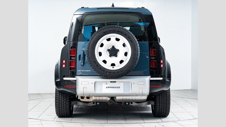 2024 認定中古車 Land Rover Defender 110 Santorini Black 3.0 litre i6D  カウンティ エクステリアパック キュレーテッドフォージャパン