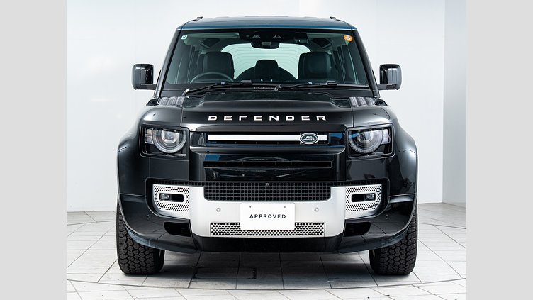 2024 認定中古車 Land Rover Defender 110 Santorini Black 3.0 litre i6D  カウンティ エクステリアパック キュレーテッドフォージャパン