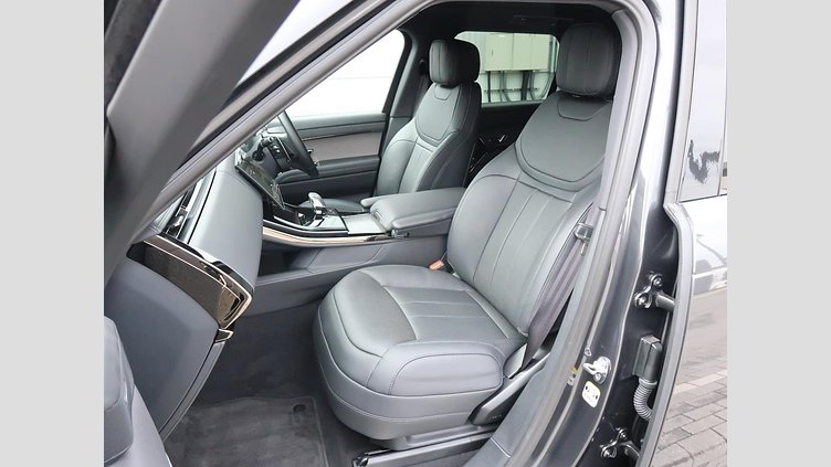 2025 認定中古車 Land Rover Range Rover Sport Carpathian Grey 3.0 litre i6D DYNAMIC SE D300