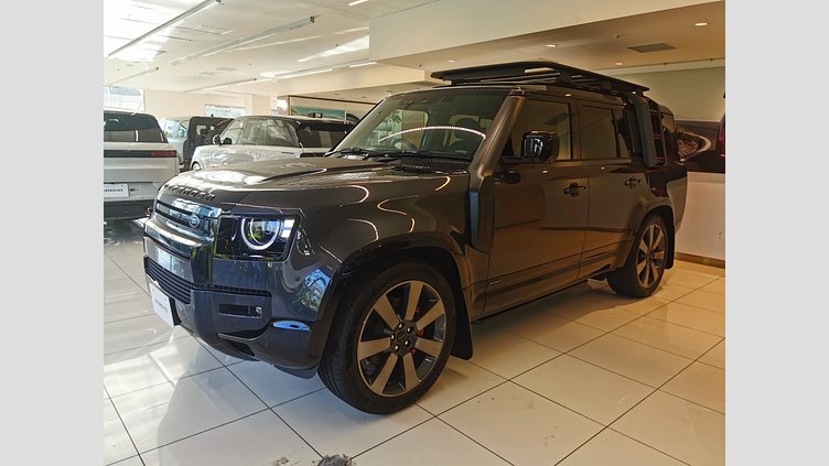 2025 認定中古車 Land Rover Defender 130 カルパチアングレイ D350 ディーゼルマイルドハイブリッド X