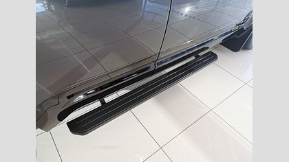 Defender 130 19