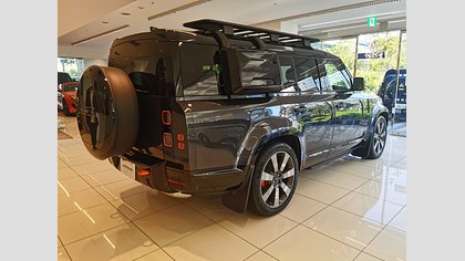 Defender 130 13