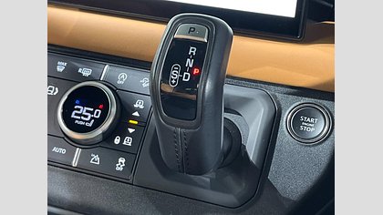 Defender 110 42