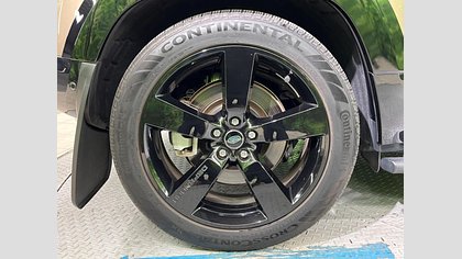 Defender 110 8