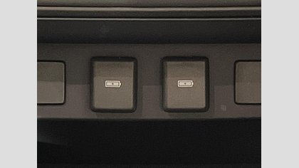 Defender 110 61