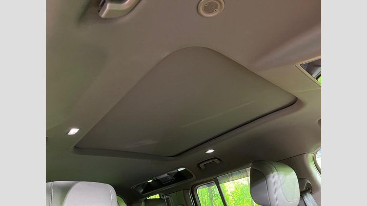 2023 認定中古車 Land Rover Defender 110 ゴンドワナストーン D300 AWD（AT） X-DYNAMIC HSE
