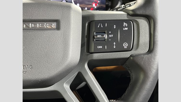 2023 認定中古車 Land Rover Defender 110 ゴンドワナストーン D300 AWD（AT） X-DYNAMIC HSE