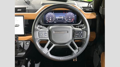 Defender 110 36